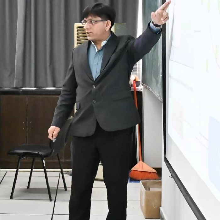 Abdullah Khan【巴基斯坦籍】