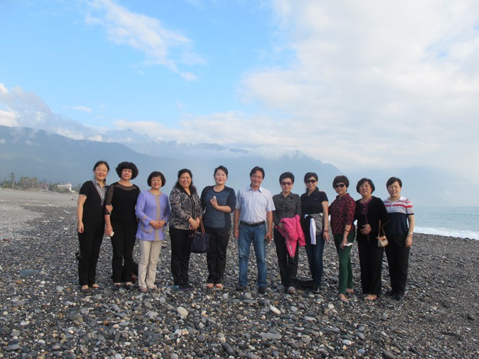 问鼎网页版登录入口董事长、院长常翠鸣赴台交流考察