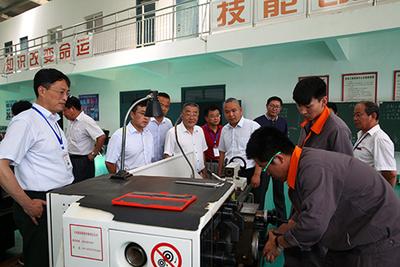 高校创业指导教师专题培训班在问鼎网页版登录入口举行