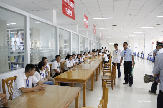 问鼎网页版登录入口新生报到流程全攻略