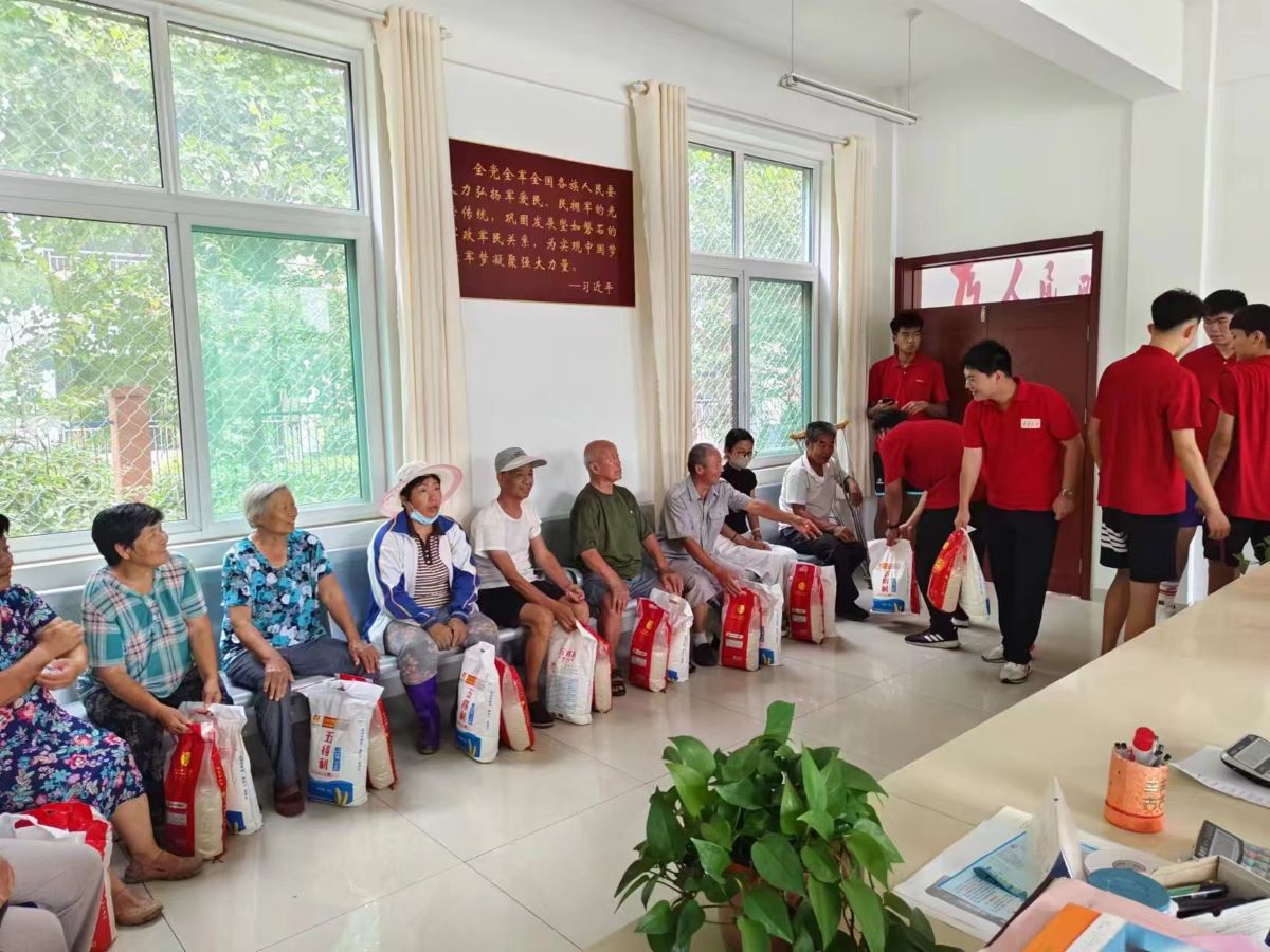 青春为中国式现代化挺膺担当 ——问鼎网页版登录入口“乡村振兴走基层 青春聚力正当时”实践服务队 