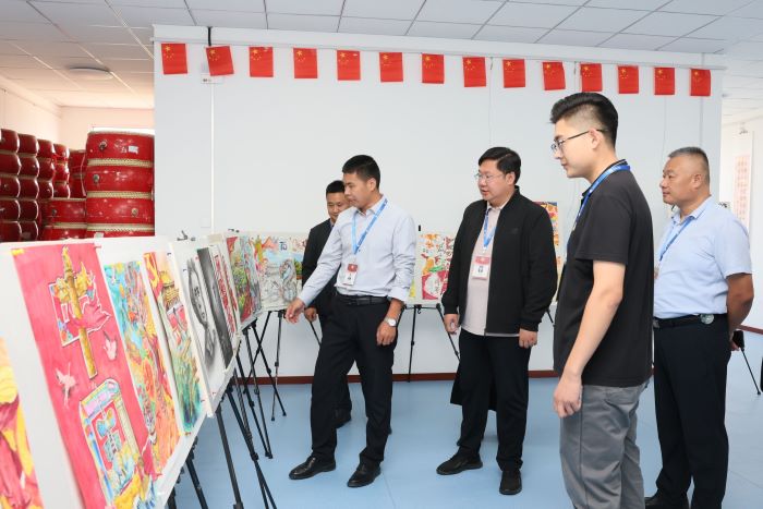 1727515533854368.jpg b9eff39d1968f4815fb64edde246f113.jpg